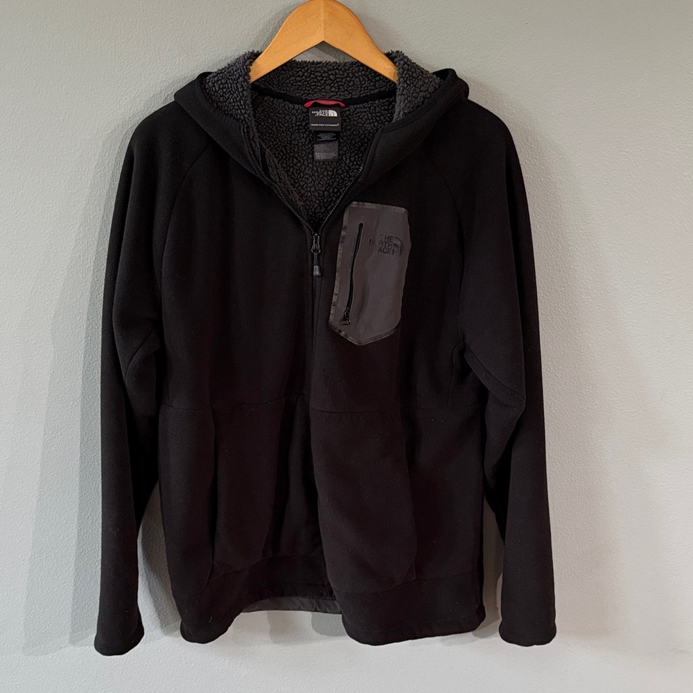 The North Face Men's Black Zip-Up Sherpa-Lined Hoodie